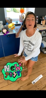 Alessandra Sublet feet photo thumbnail