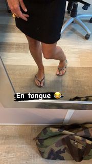 Alessandra Sublet feet photo thumbnail