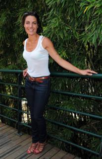 Alessandra Sublet feet photo thumbnail