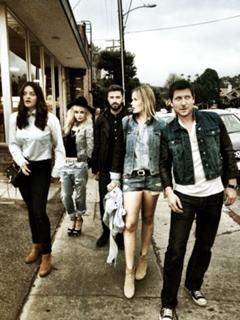 Alessandra Torresani feet photo thumbnail