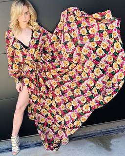 Alessandra Torresani feet photo thumbnail