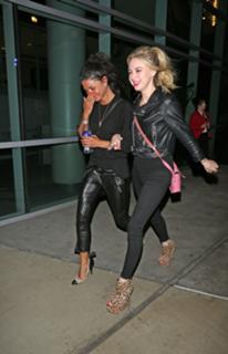 Alessandra Torresani feet photo thumbnail