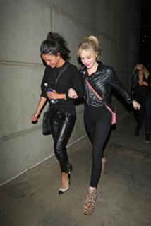 Alessandra Torresani feet photo thumbnail