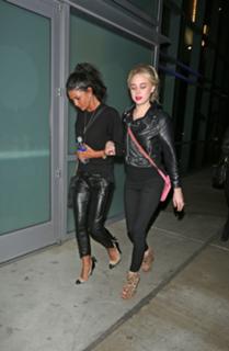 Alessandra Torresani feet photo thumbnail