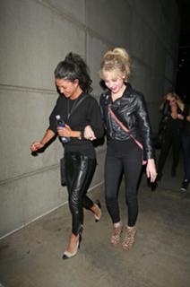 Alessandra Torresani feet photo thumbnail