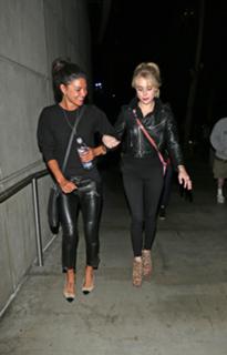 Alessandra Torresani feet photo thumbnail