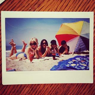 Alessandra Torresani feet photo thumbnail