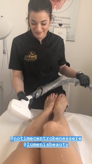 Alessandra Tripoli feet photo 4