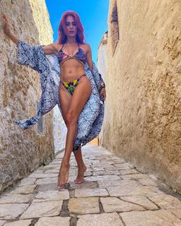 Alessandra Tripoli feet photo 20