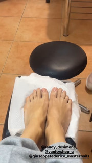 Alessandra Tripoli feet photo 12