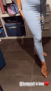 Alessandra Tripoli feet photo 4