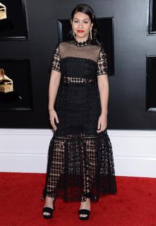 Alessia Cara feet photo thumbnail