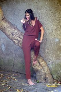 Alessia Fabiani feet photo thumbnail