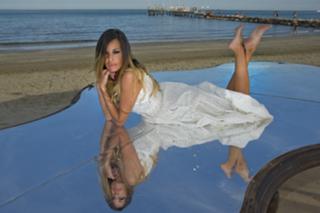 Alessia Fabiani feet photo thumbnail