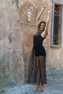 Alessia Fabiani feet photo thumbnail
