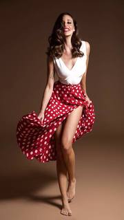 Alessia Fabiani feet photo thumbnail