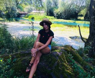 Alessia Fabiani feet photo thumbnail