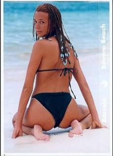 Alessia Fabiani feet photo thumbnail