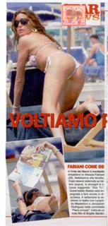 Alessia Fabiani feet photo thumbnail