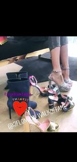 Alessia Fabiani feet photo thumbnail