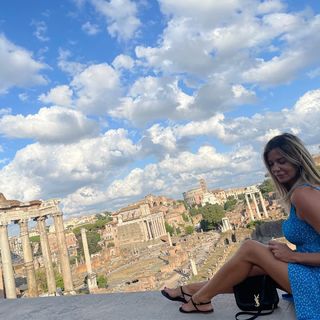 Alessia Fabiani feet photo thumbnail