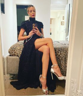 Alessia Fabiani feet photo thumbnail