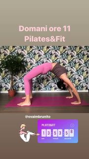 Alessia Fabiani feet photo thumbnail