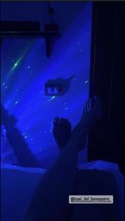 Alessia Fabiani feet photo thumbnail