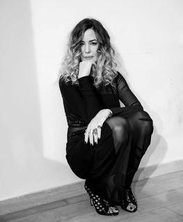 Alessia Fabiani feet photo thumbnail