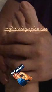 Alessia Fabiani feet photo thumbnail