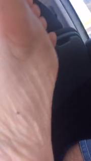 Alessia Fabiani feet photo thumbnail