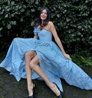 Alessia Fabiani feet photo thumbnail