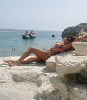 Alessia Fabiani feet photo thumbnail