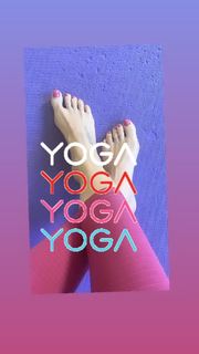 Alessia Fabiani feet photo thumbnail