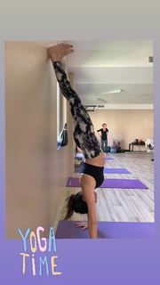 Alessia Fabiani feet photo thumbnail