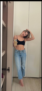 Alessia Lanza feet photo thumbnail