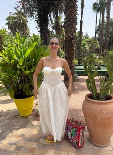 Alessia Lanza feet photo thumbnail