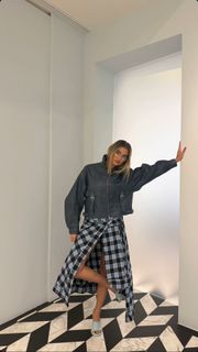 Alessia Lanza feet photo thumbnail