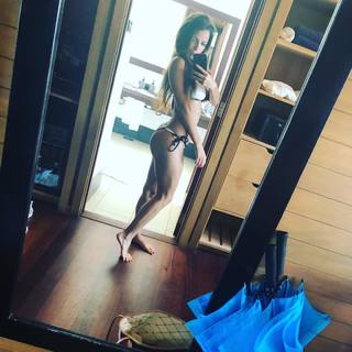 Alessia Macari feet photo 6