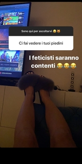 Alessia Macari feet photo 16