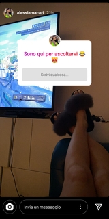Alessia Macari feet photo 15