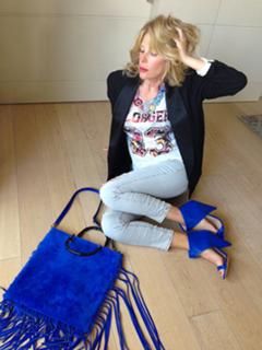 Alessia Marcuzzi feet photo thumbnail