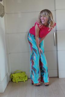 Alessia Marcuzzi feet photo thumbnail