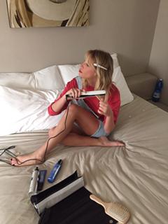 Alessia Marcuzzi feet photo thumbnail