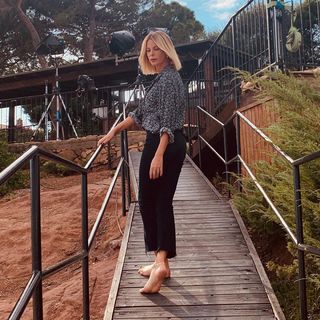 Alessia Marcuzzi feet photo thumbnail