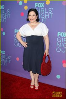 Alex Borstein feet photo 12