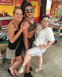 Alex Borstein feet photo 5