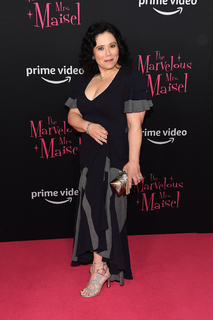 Alex Borstein feet photo 9