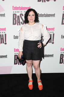 Alex Borstein feet photo 6
