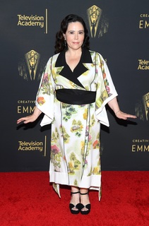 Alex Borstein feet photo 16